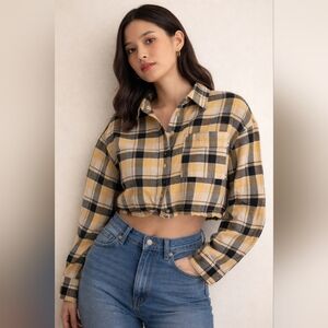 Forever 21 Crop Top Sweater Small